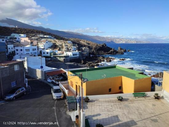 ¡Estupenda casa de pueblo en CANDELARIA! - SANTA CRUZ DE TENERIFE