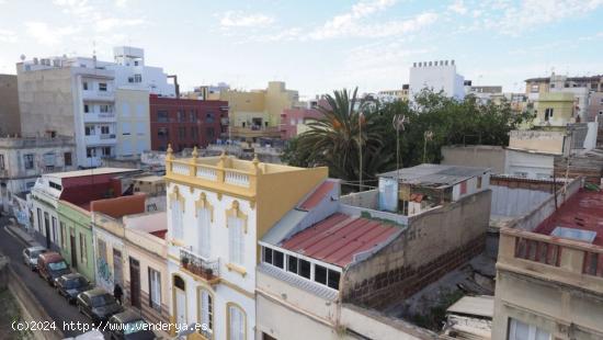 ¡Estupendo local en EL TOSCAL! - SANTA CRUZ DE TENERIFE