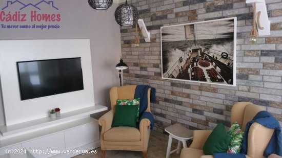 APARTAMENTO A ESCASOS METROS DE LA PLAYA VICTORIA