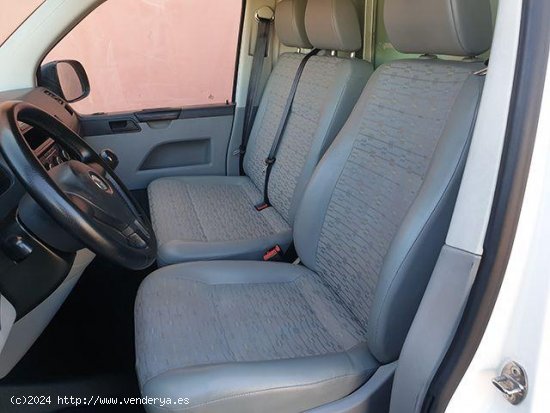 VOLKSWAGEN Transporter en venta en Badajoz (Badajoz) - Badajoz