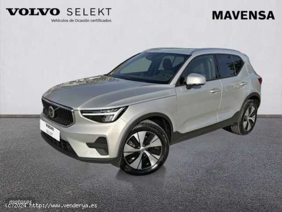  Volvo XC40 Core, T2 automatico, Gasolina de 2023 con 10.322 Km por 34.900 EUR. en Badajoz 