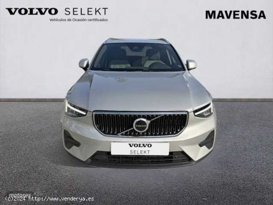 Volvo XC40 Core, T2 automatico, Gasolina de 2023 con 10.322 Km por 34.900 EUR. en Badajoz