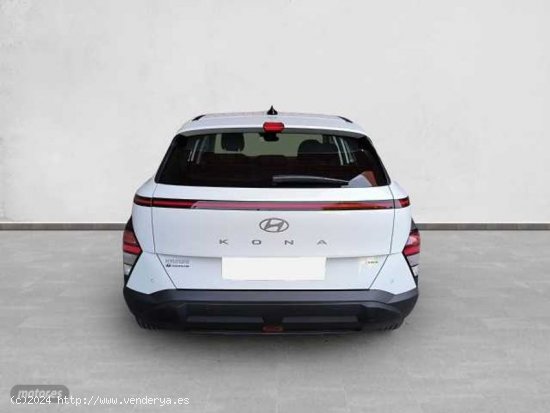 Hyundai Kona 1.6 GDI Maxx DT de 2023 con 16.000 Km por 26.490 EUR. en Tarragona