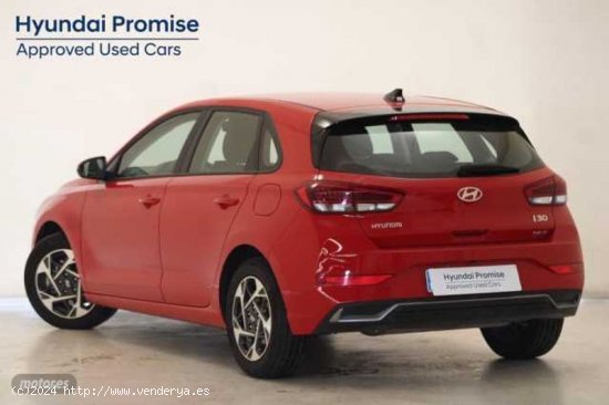 Hyundai i30 1.0 TGDI Klass 48V 100 de 2024 con 4.766 Km por 22.490 EUR. en Madrid