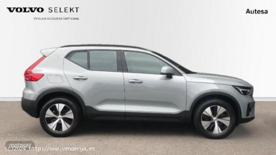 Volvo XC40 XC40 Essential, T2 Automatica Gasolina, Gasolina de 2024 con 43 Km por 30.900 EUR. en Pon