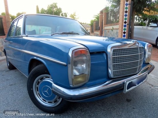  Mercedes 220 240d w115 -8 piel beige-como nuevo!! de 1977 con 100.000 Km por 19.900 EUR. en Granada 