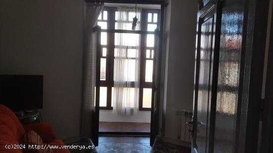 VENTA PISO ZONA CENTRO, 4 DORMITORIOS, 1 BAÑO Y TRASTERO. 2º SIN ASCENSOR. - ZAMORA