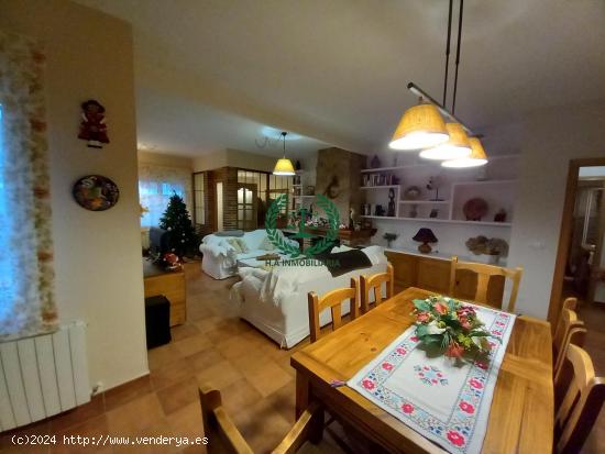  SE VENDE CHALET INDEPENDIENTE EN VENTURADA (SIERRA NORTE)  . JARDIN Y TERRAZA - MADRID 