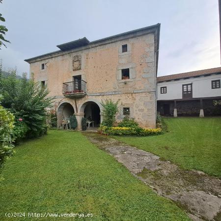  CASA DE PIEDRA CON TERRENO URBANO EN RIVA DE RUESGA - CANTABRIA 