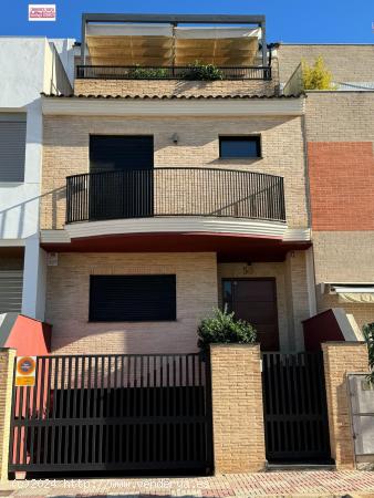 VENTA DE VIVIENDA UNIFAMILIAR EN BENIFAIO(VALENCIA)  Para entrar a vivir!! - VALENCIA