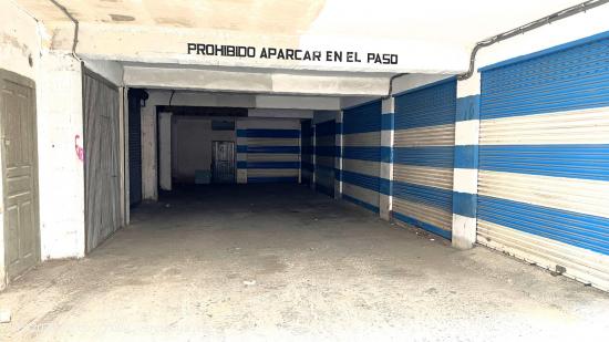 LOCAL COMERCIAL y GARAJES en VENTA - ALAGÓN - C/ Don Artal de Aragón (Ref.:00805) - ZARAGOZA