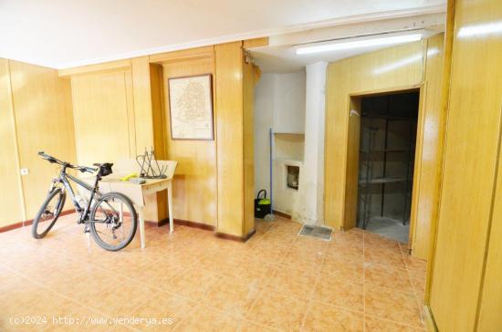 Urbis te ofrece un local en venta en zona La Vega, Salamanca. - SALAMANCA