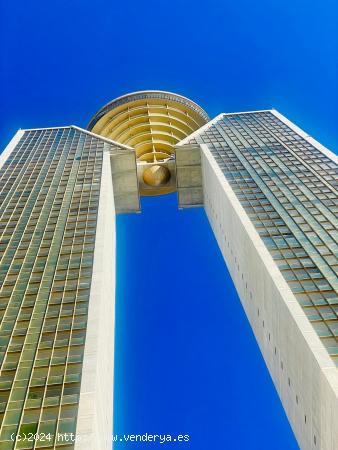 Exclusivo Piso de Lujo con Vistas al Mar en Benidorm - ALICANTE