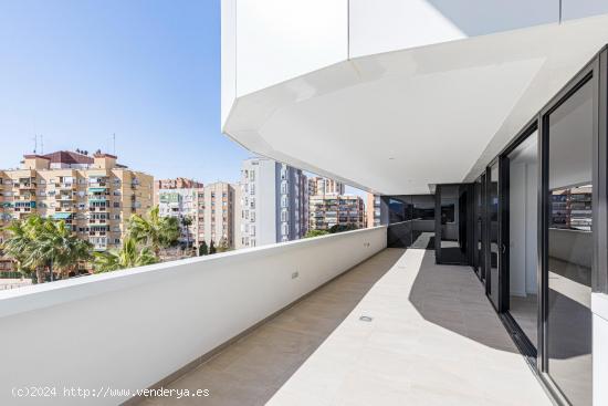  ¡Exclusivo Piso en Venta en Edificio Infinity, Ronda Levante, Murcia! - MURCIA 