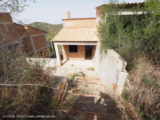 SE VENDE CASA EN CONSTRUCCIÓN EN CALAFELL, URBANIZACIÓN SEGUR DE DALT - TARRAGONA