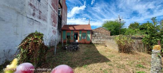 CASA A LA VENTA EN VILANOVA DE AROUSA - PONTEVEDRA