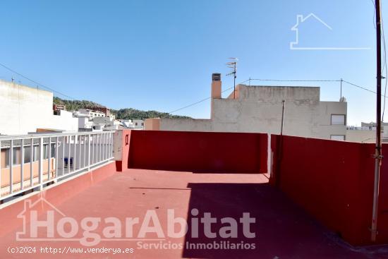 CASA CON TERRAZA EN EL CENTRO - VALENCIA