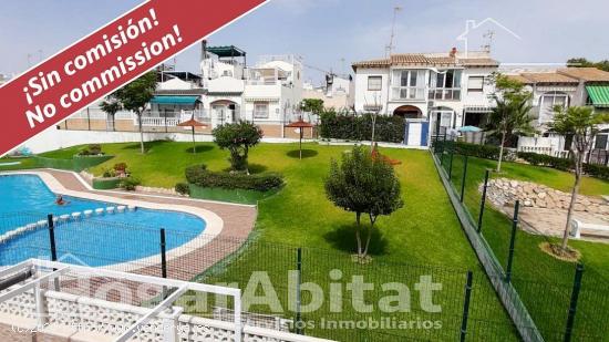 ACOGEDOR EXTERIOR EN RESIDENCIAL DE LUJO CON PISCINA, JARDÍN Y TERRAZA - ALICANTE