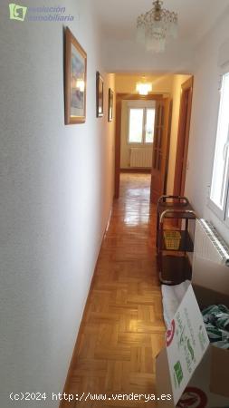 SE VENDE PISO EN BURGOS, CENTRO,  ENTRAR A VIVIR!!! - BURGOS