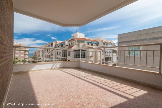  Apartamento en la Playa del Cura, con vistas al Mar y al Parque - ALICANTE 