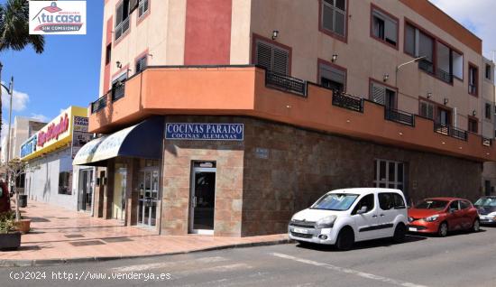 ¡¡OPORTUNIDAD!! Se vende local comercial haciendo esquina en la carretera general del Cruce de Ari