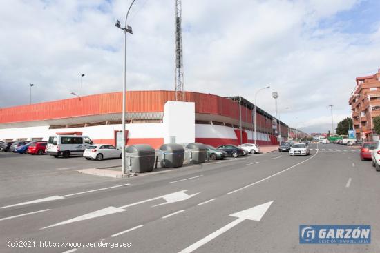 Piso en Alquiler con Plaza de Garaje junto a Torrecárdenas - ALMERIA