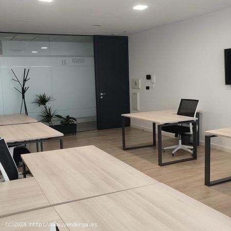 OFICINAS TOTALMENTE EQUIPADAS EN ALQUILER - GRANADA