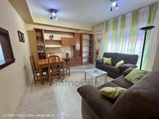 APARTAMENTO CON MUEBLES EN ALQUILER - BADAJOZ