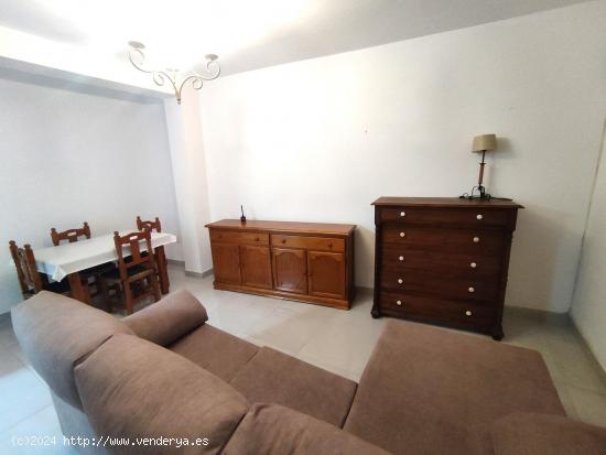 Se alquila apartamento en Los Barrios - CADIZ