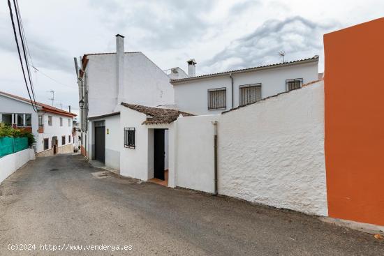 GR3572 - MAGNÍFICA CASA A LA VENTA EN JÁTAR - GRANADA