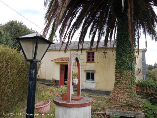 CASA CON FINCA Y GARAJE EN MOECHE - A CORUÑA