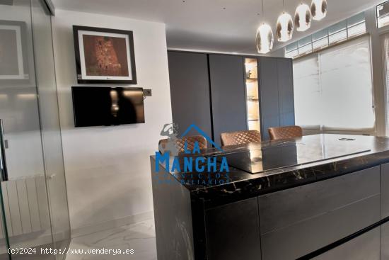 INMOBILIARIA LA MANCHA VENDE CHALET ADOSADO DE LUJO EN MADRIGUERAS (ALBACETE) - ALBACETE