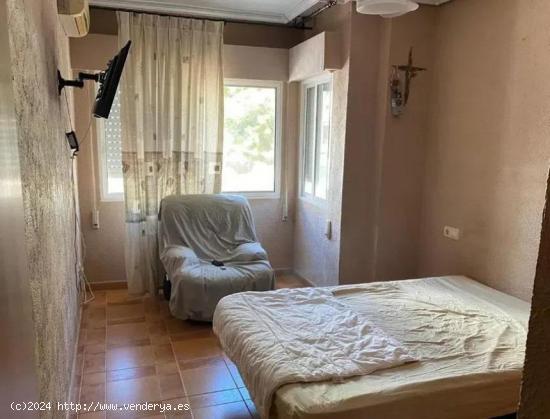 GRAN PISO EN VENTA EN TORREVIEJA, 3 HAB, 2 BAÑOS - ALICANTE