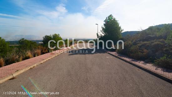 Terreno en exclusiva urbanizado en Llaurí - VALENCIA