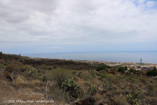 Venta de Terreno Rústico de 1000m² con Vista al Mar y a 330 msnm - SANTA CRUZ DE TENERIFE