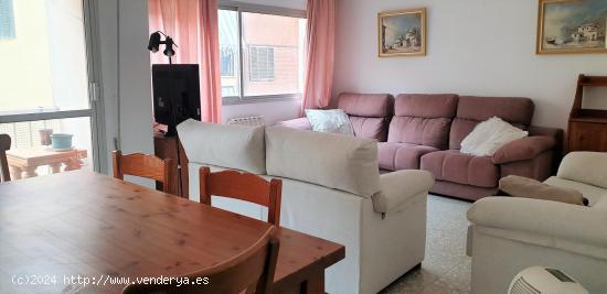  Piso de 4 habitaciones en zona BONS AIRES - BALEARES 