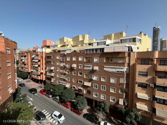  Se Vende en Benidorm - ALICANTE 