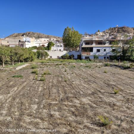 Construye tu Paraíso en Terque: Amplio Terreno Rural con Todas las Comodidades - ALMERIA