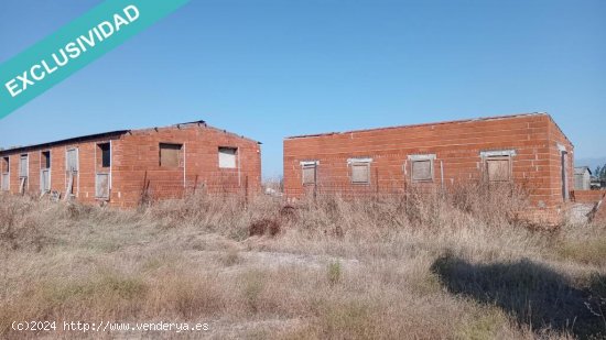 Terreno rústico con una superficie de 8.656 m2 en Lagartera