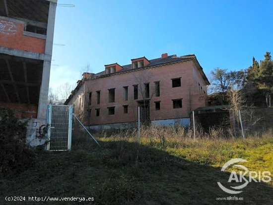  VIVIENDA EN MENTRIDA 