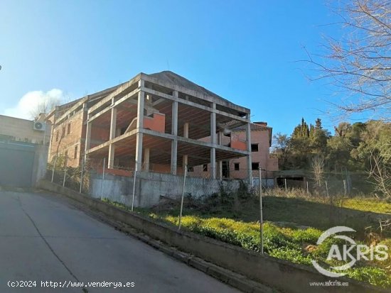 VIVIENDA EN MENTRIDA