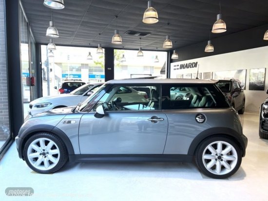 Mini Cooper S John  Works 163 cv Gasolina de 2002 con 174.900 Km por 6.800 EUR. en Barcelona