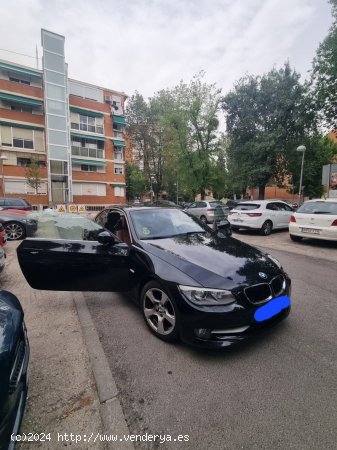 BMW Serie 3 320d cabrio de 2013 con 106.000 Km por 19.000 EUR. en Madrid