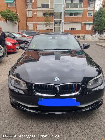 BMW Serie 3 320d cabrio de 2013 con 106.000 Km por 19.000 EUR. en Madrid