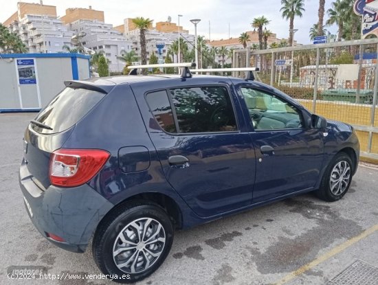 Dacia Sandero Essential TCe 67kW (90CV) de 2013 con 82.200 Km por 6.200 EUR. en Castellon