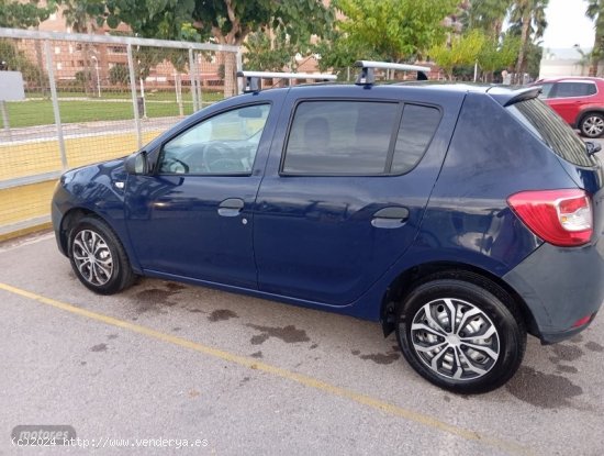 Dacia Sandero Essential TCe 67kW (90CV) de 2013 con 82.200 Km por 6.200 EUR. en Castellon