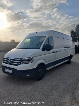  Volkswagen Crafter 35 Furgon BM TA L3H2 2.0TDI 103kW de 2019 con 220.000 Km por 26.500 EUR. en Madri 