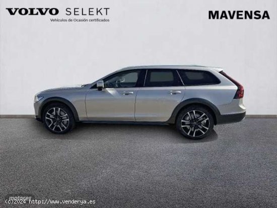 Volvo V 90 Core, B4 AWD Mild hybrid, Diesel de 2024 con 7 Km por 59.900 EUR. en Badajoz