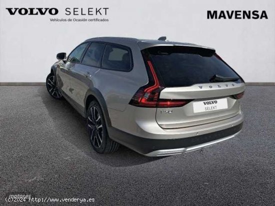 Volvo V 90 Core, B4 AWD Mild hybrid, Diesel de 2024 con 7 Km por 59.900 EUR. en Badajoz