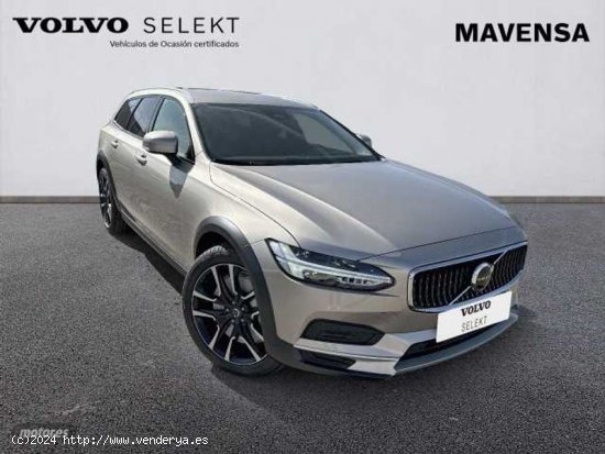 Volvo V 90 Core, B4 AWD Mild hybrid, Diesel de 2024 con 7 Km por 59.900 EUR. en Badajoz